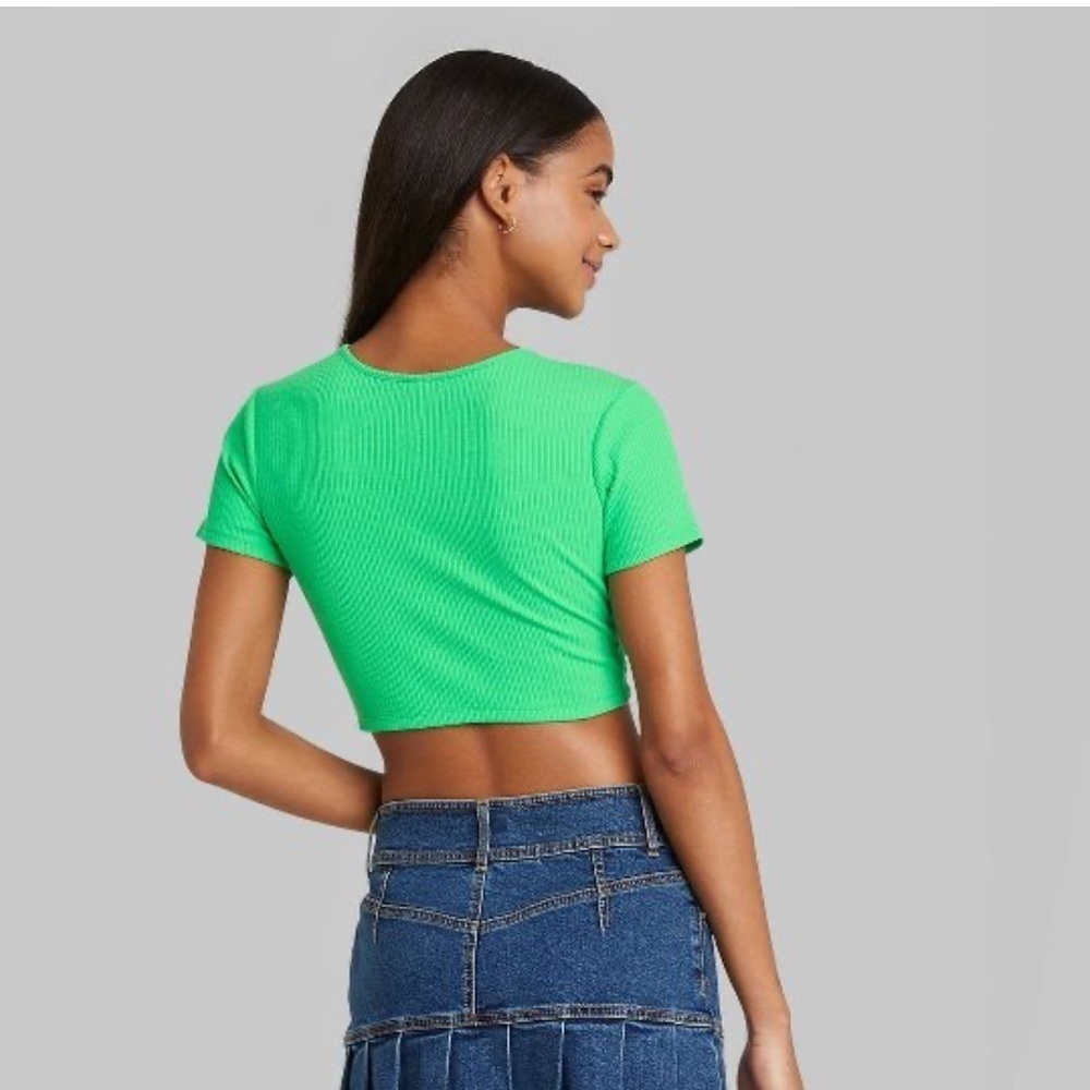 WILD fable green size large Short Sleeve Double Tie Versatile crop T-Shirt nwt - Picture 3 of 7